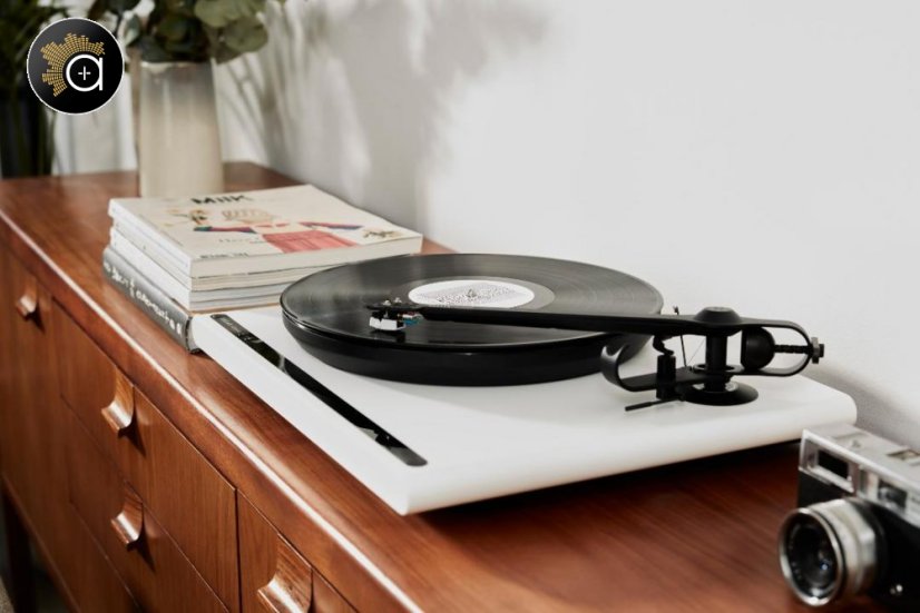 Roksan Attessa Turntable