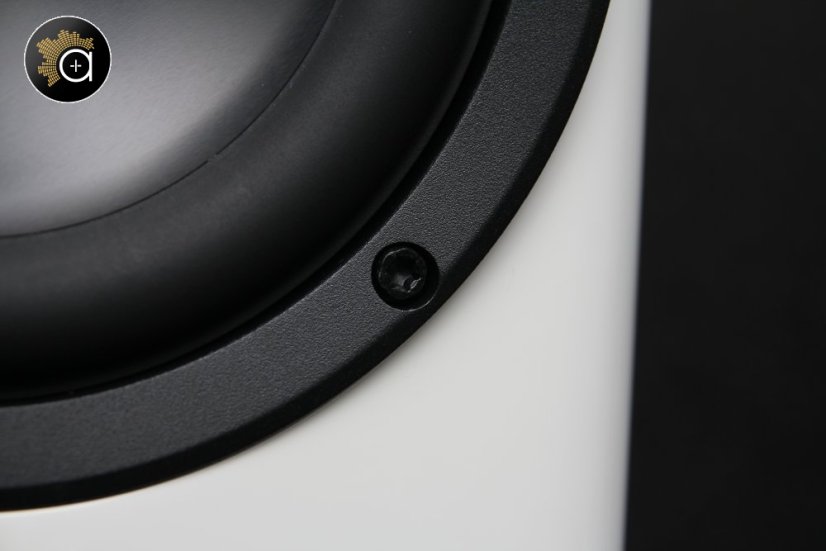 ELAC Solano BS 283.2