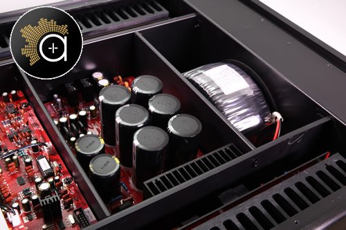 Advance Paris X-i1100 - výkonný zesilovač s výstupem 45 W v třídě A