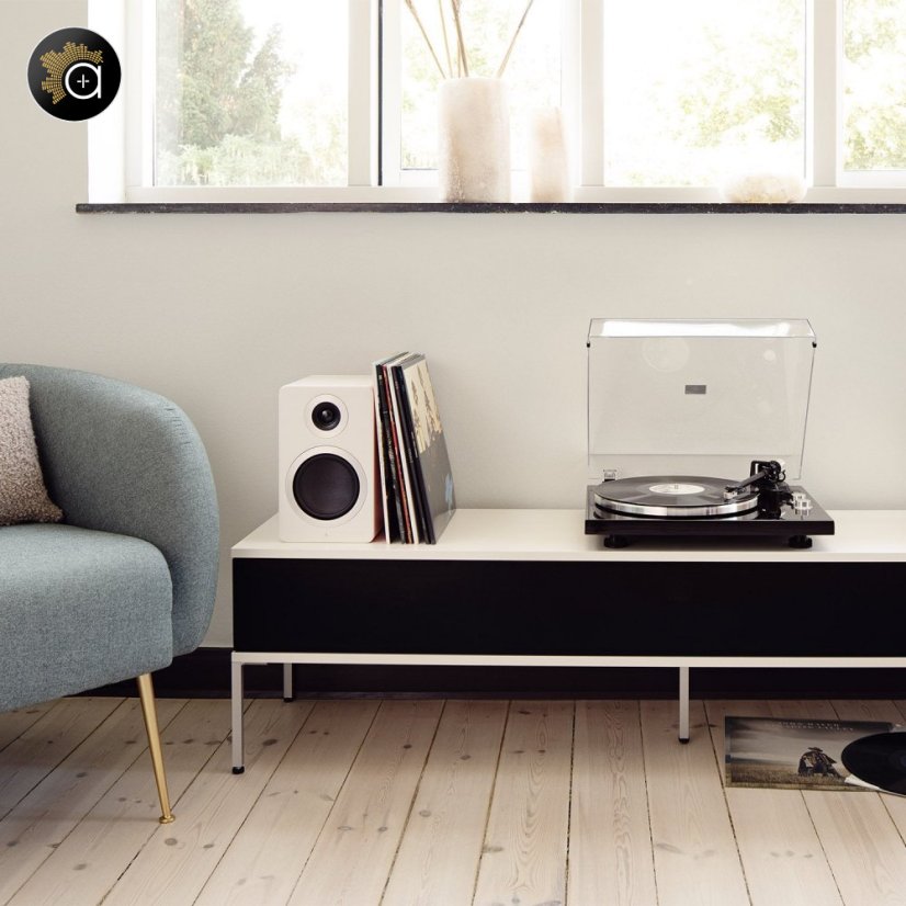 Argon Audio TT - slušný gramofon s předzesilovačem