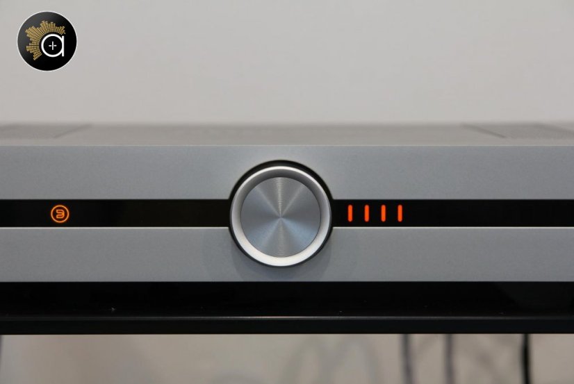 Roksan Attessa Streaming Amplifier