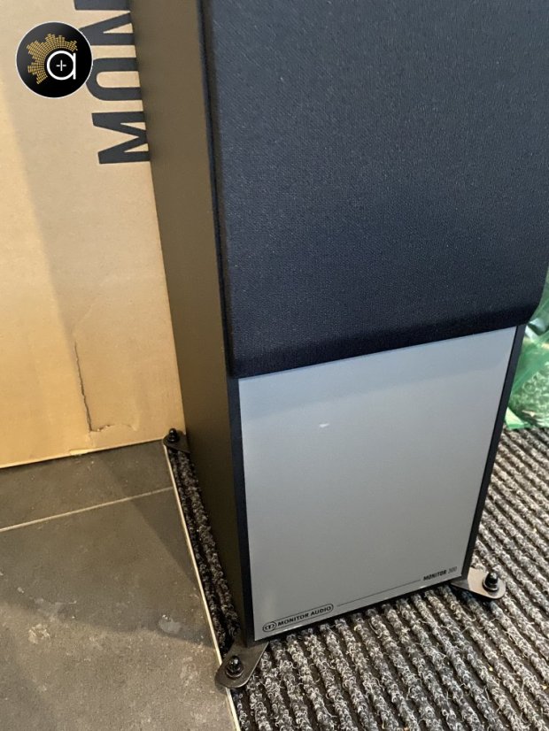 Monitor Audio Monitor 300  - předváděcí pár ze studia