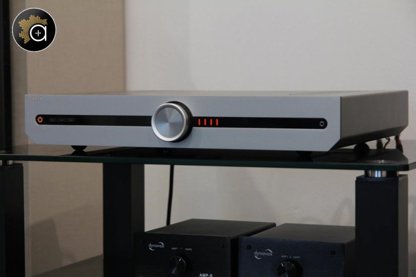 Roksan Attessa Streaming Amplifier