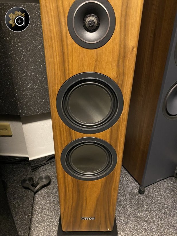 Canton Townus 90 Walnut - demo pár ze studia
