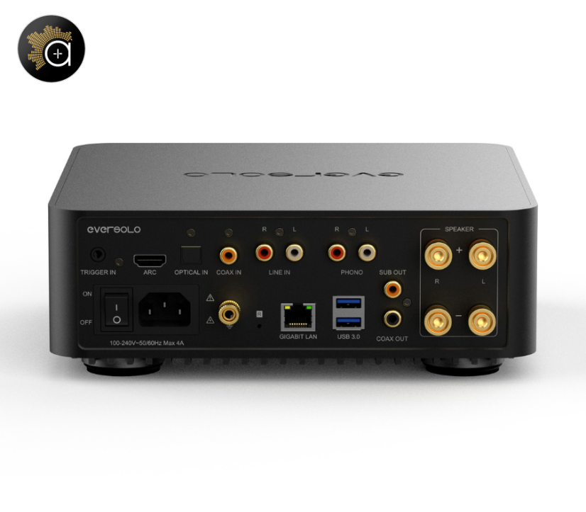 Eversolo Play - zesilovač se streamerem a 5,5" dotykovým displayem