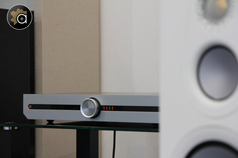 Roksan Attessa Streaming Amplifier