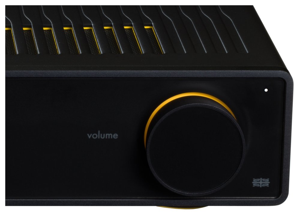 Arcam Radia A25+ detail